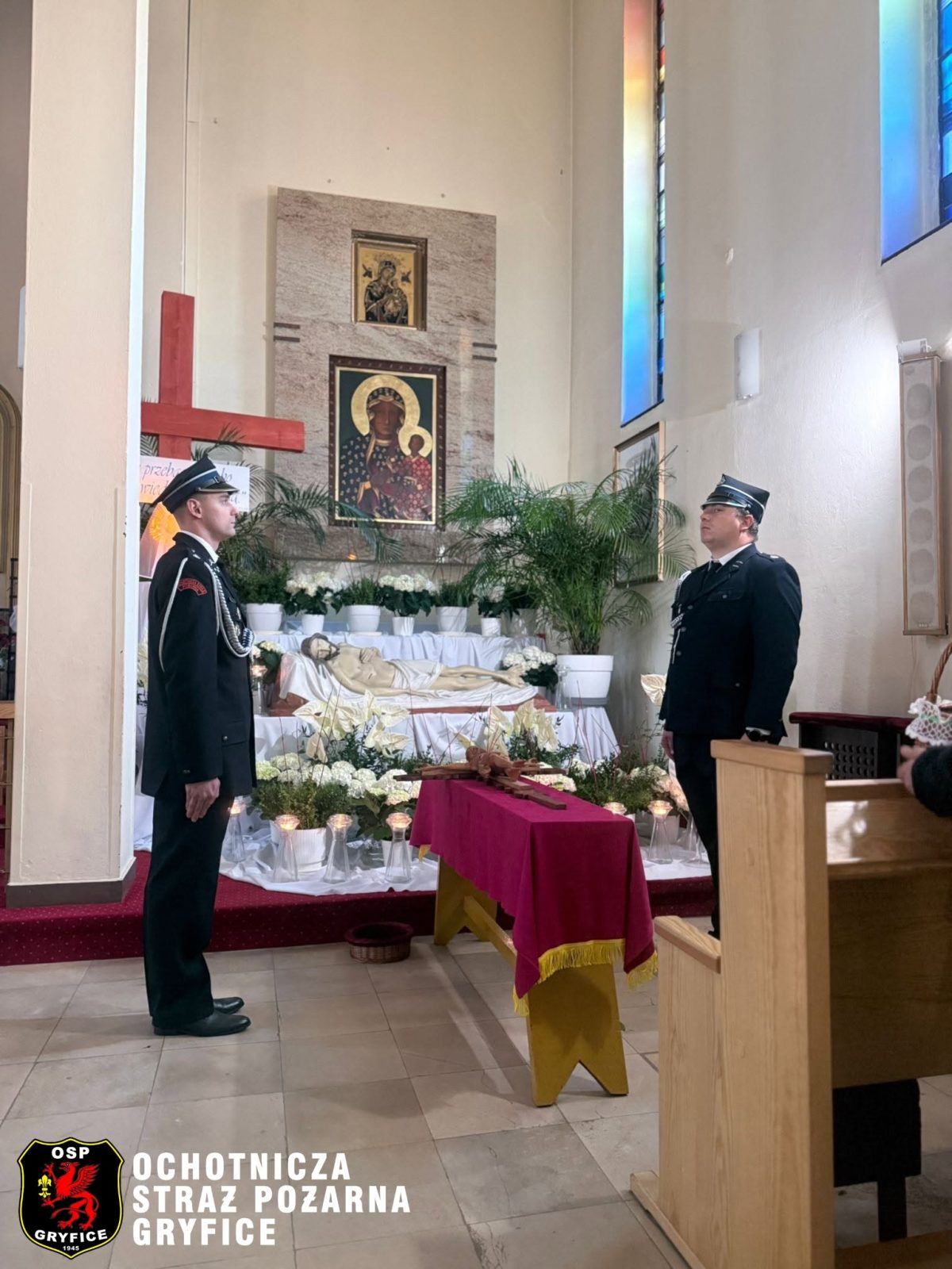 Warta honorowa przy Grobie Pańskim